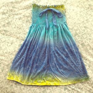 Adorable Ombré Strapless Top